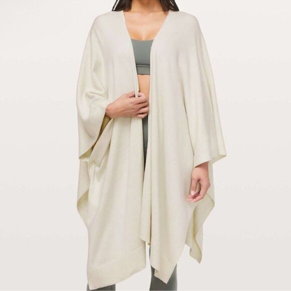 Lululemon Free to Coast Wrap in Cream/Blush Color - One Size. Beautiful & Cozy! - Picture 1 of 8